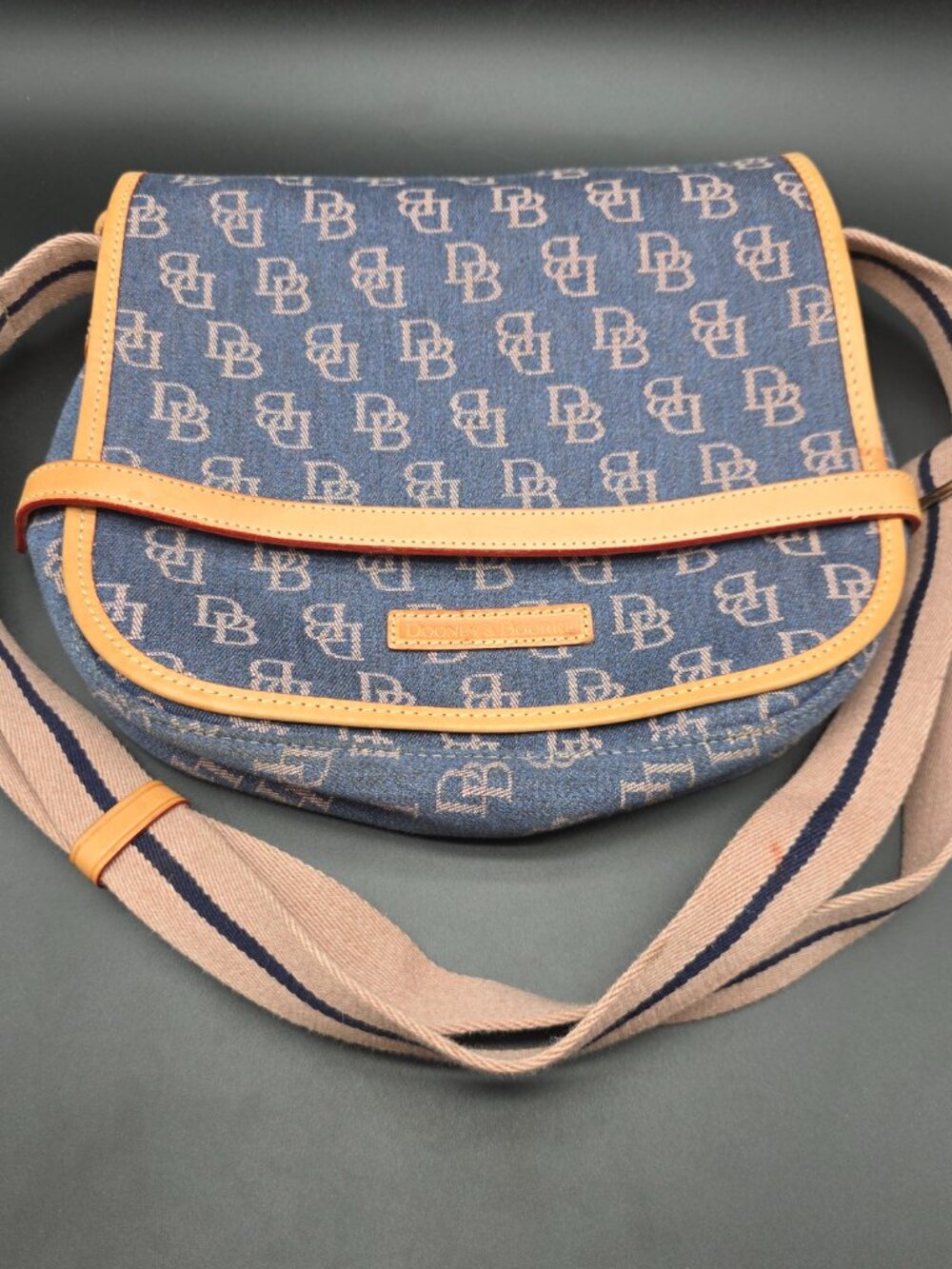 Vintage Dooney & Bourke signature Denim Blue Messenger Bag